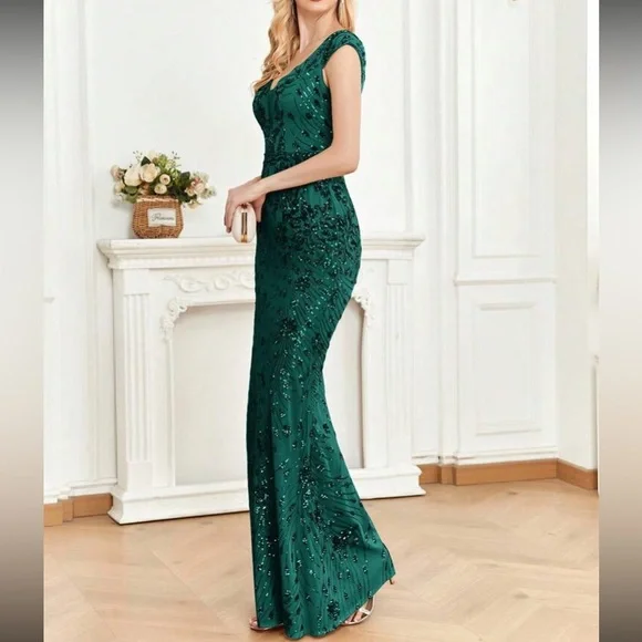 Luxe V neck sequin formal evening party dress